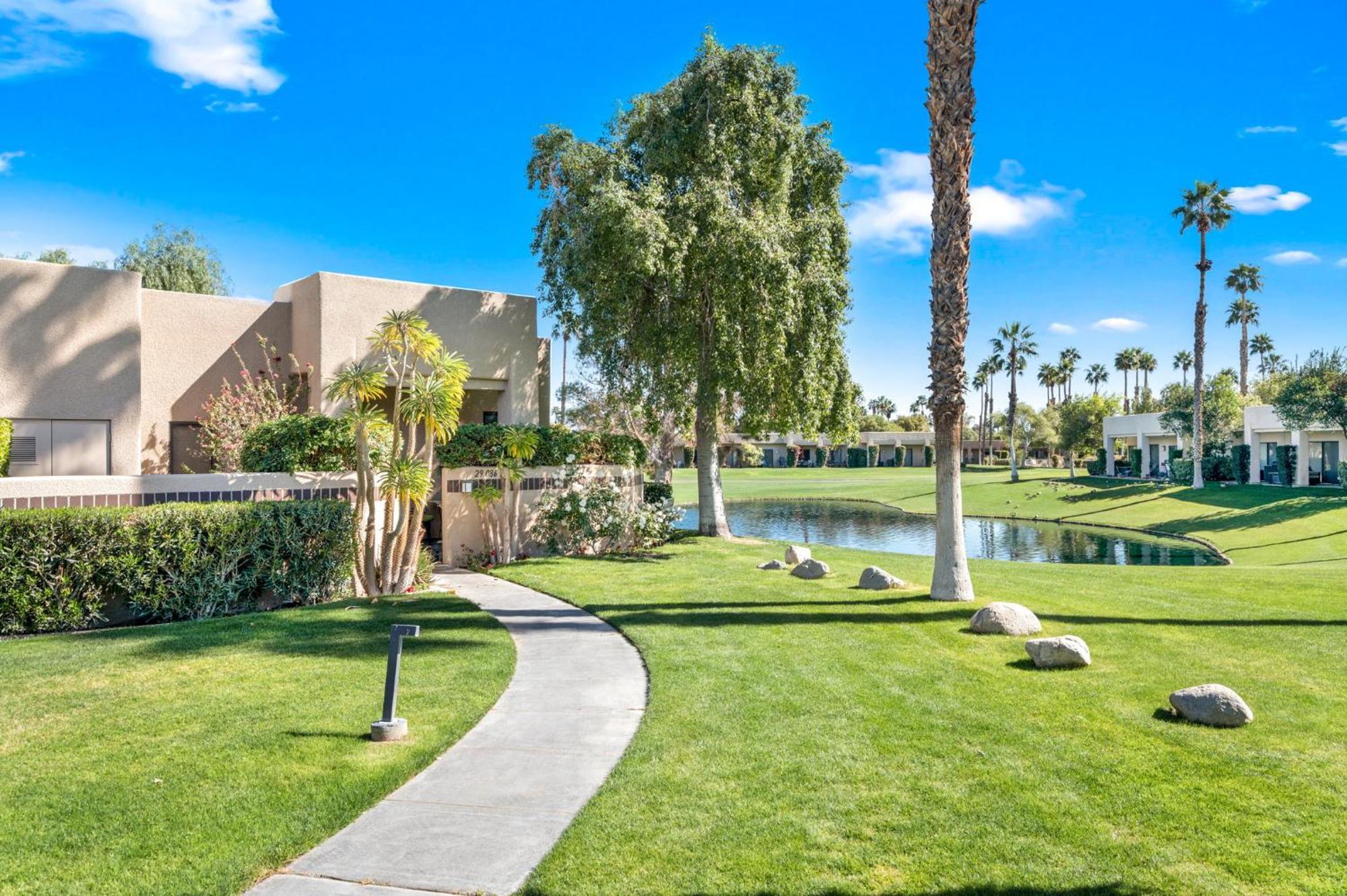 Villa Midnights At The Oasis Cathedral City Exterior foto